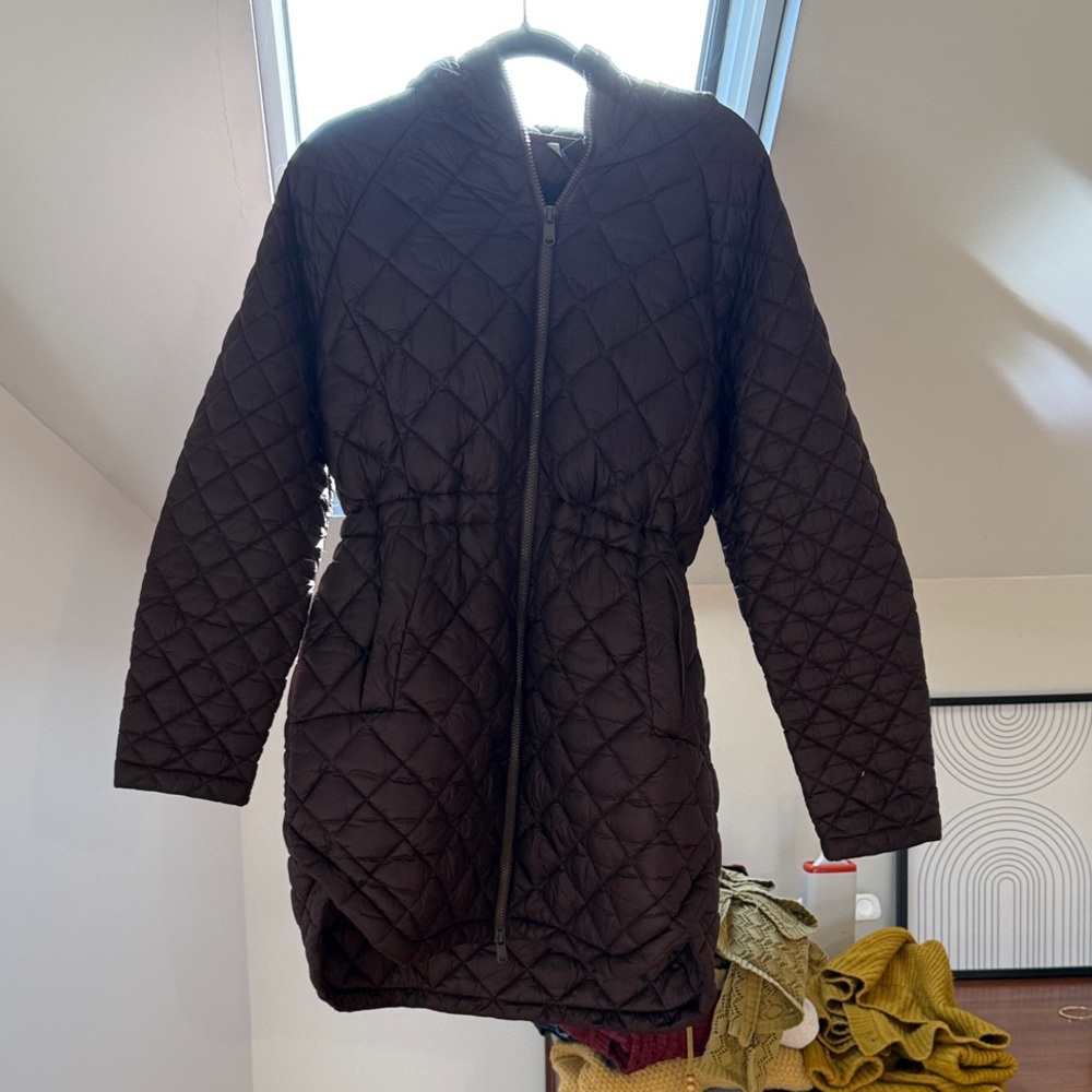 Athleta Women's Dark Brown Quilted Puffer Coat